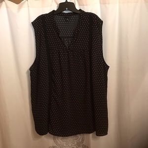 Torrid sleeveless top